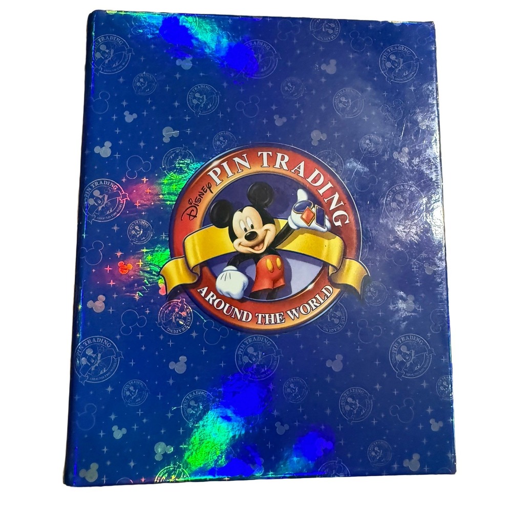 Disney Parks Pin Trading Around The World 3-Ring Binder Album Mickey Mouse 2007
